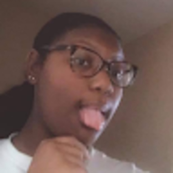 Meet your Posher, Hakim - Picture 1 of 1